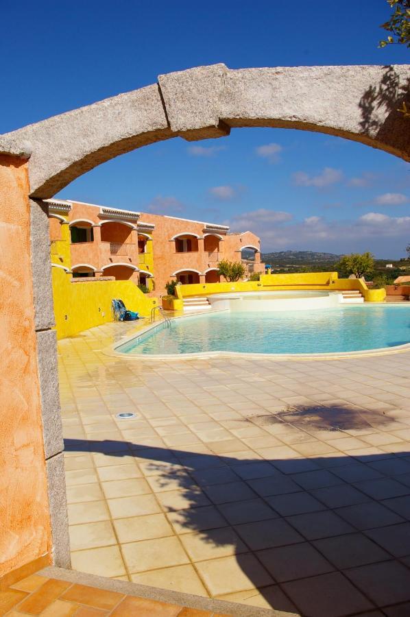 Appartamenti Residence Zodiaco Porto Pozzo Luaran gambar