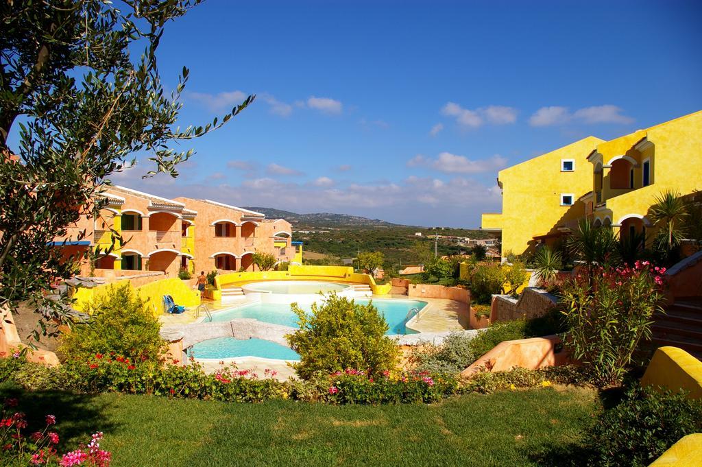 Appartamenti Residence Zodiaco Porto Pozzo Luaran gambar